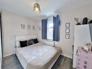 Photo 15- click for photo gallery